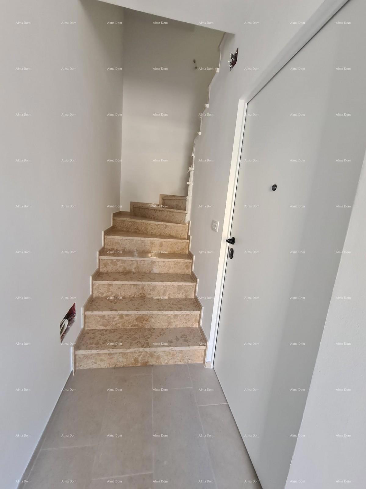 In italiano, il titolo si traduce in: