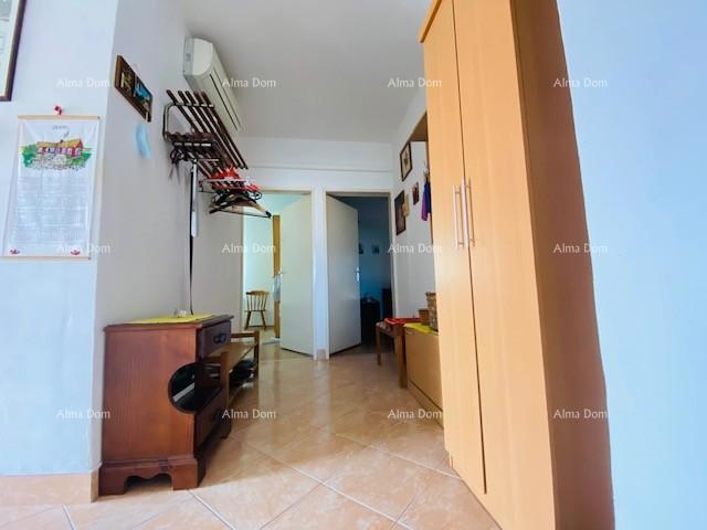 Casa spaziosa a Pola con grande cortile e numerose possibilità