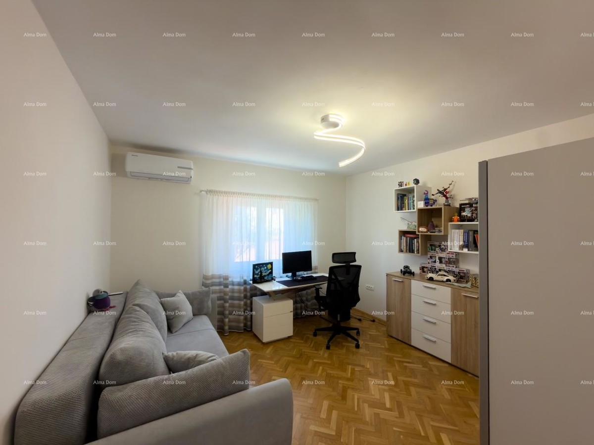 Ližnjan, casa ristrutturata e completamente arredata con garage e cantina