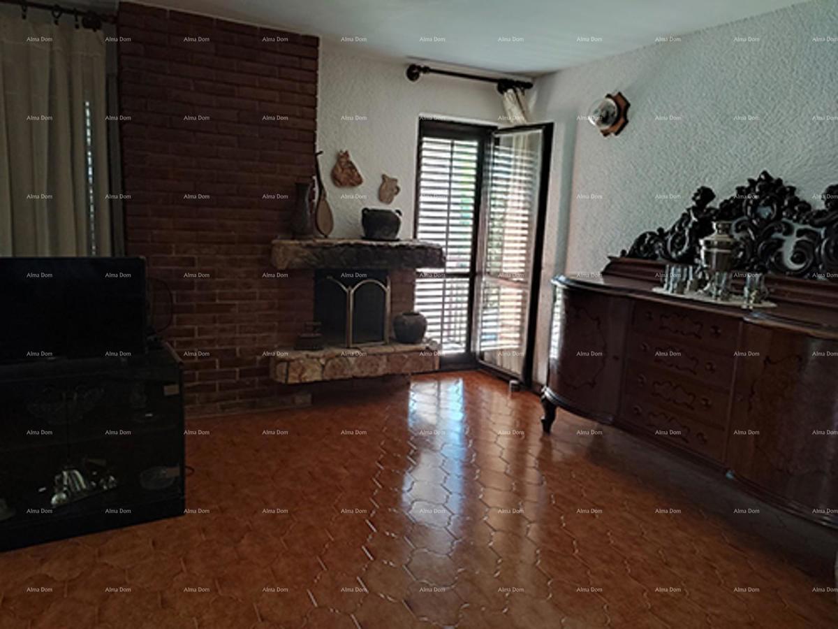 PULA – Škatari, casa unifamiliare con ampio giardino