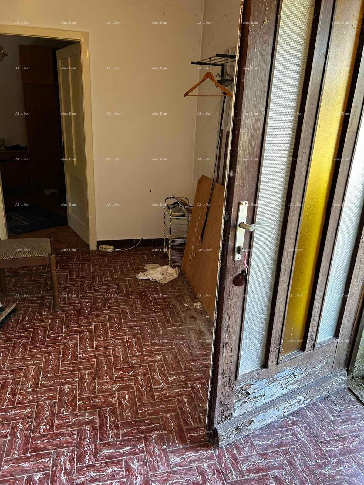 Casa in vendita con terreno vicino a Barban!