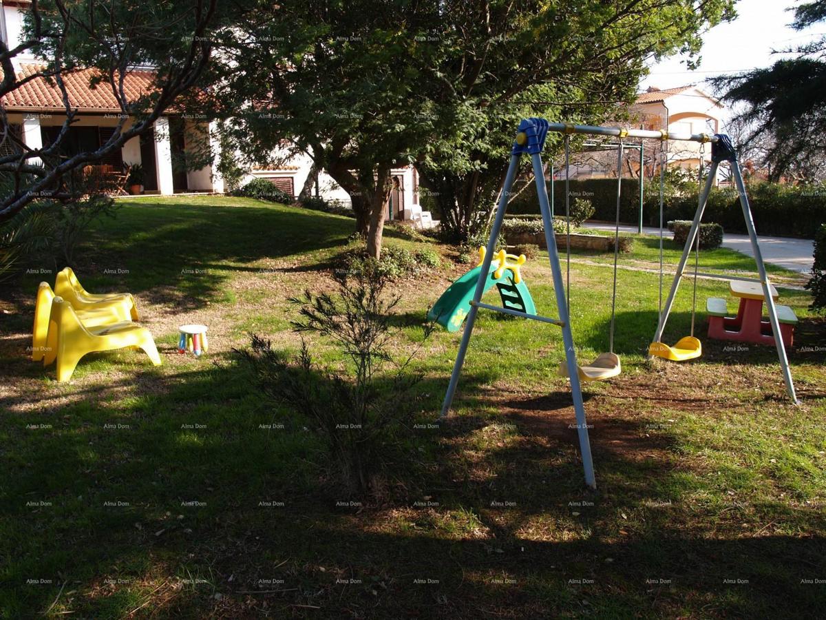 Ližnjan – Ampia casa familiare con grande potenziale