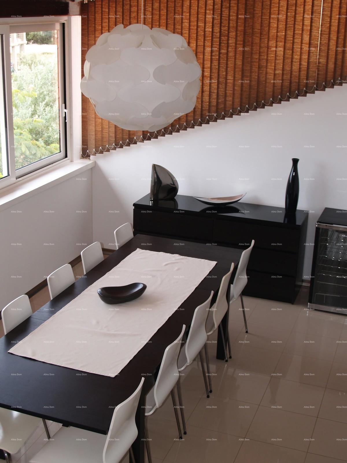 Ližnjan – Ampia casa familiare con grande potenziale