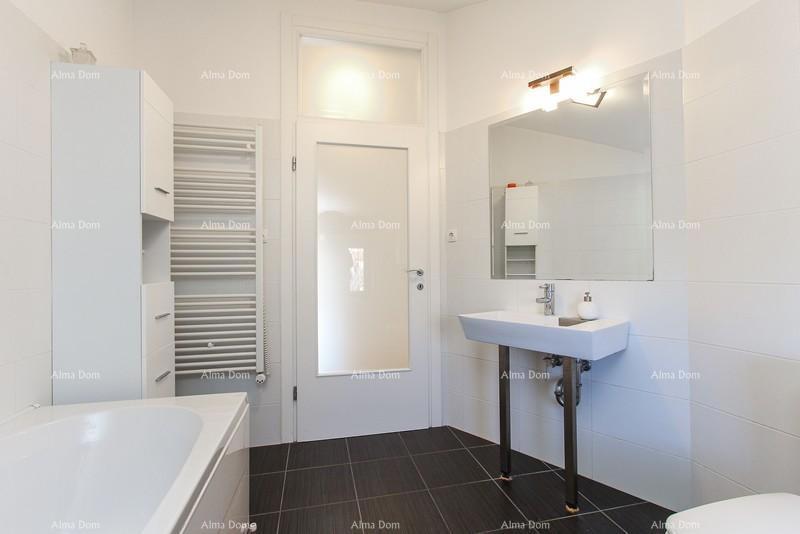 Ližnjan – Ampia casa familiare con grande potenziale