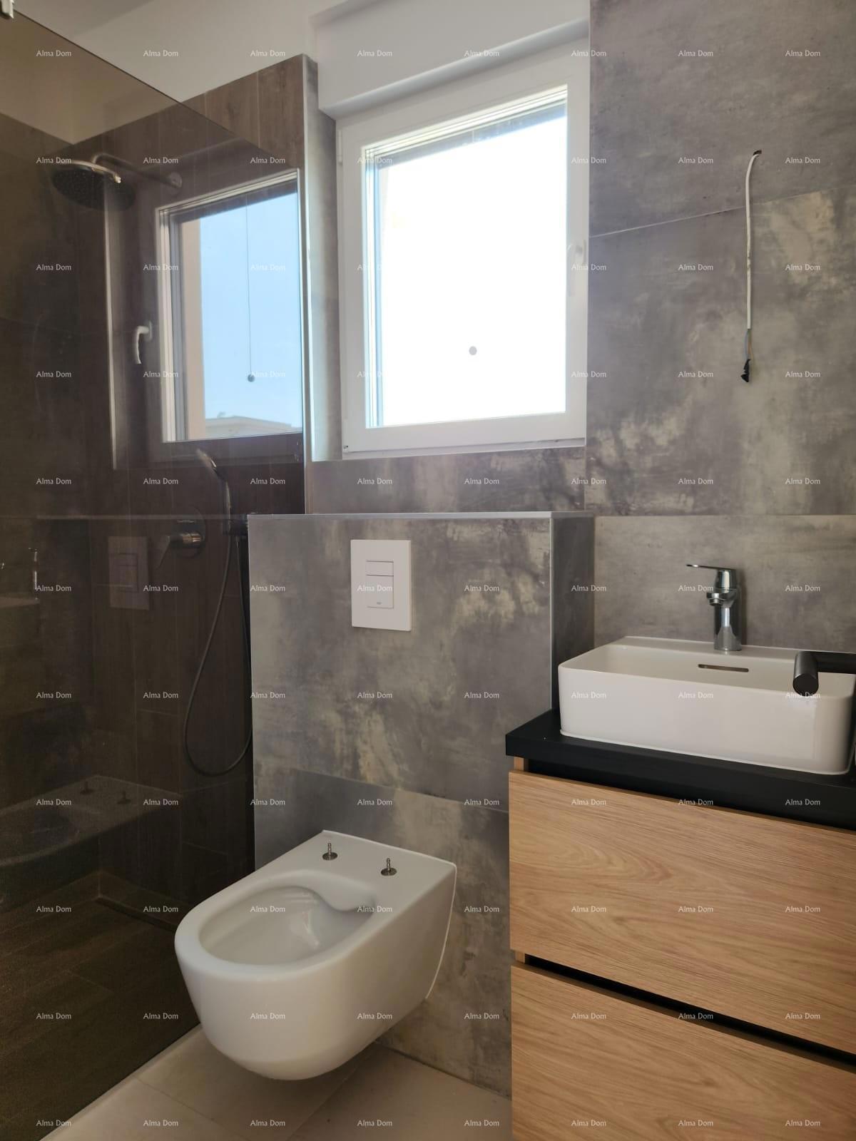 Moderna oasi con piscina e giardino privato a Banjole