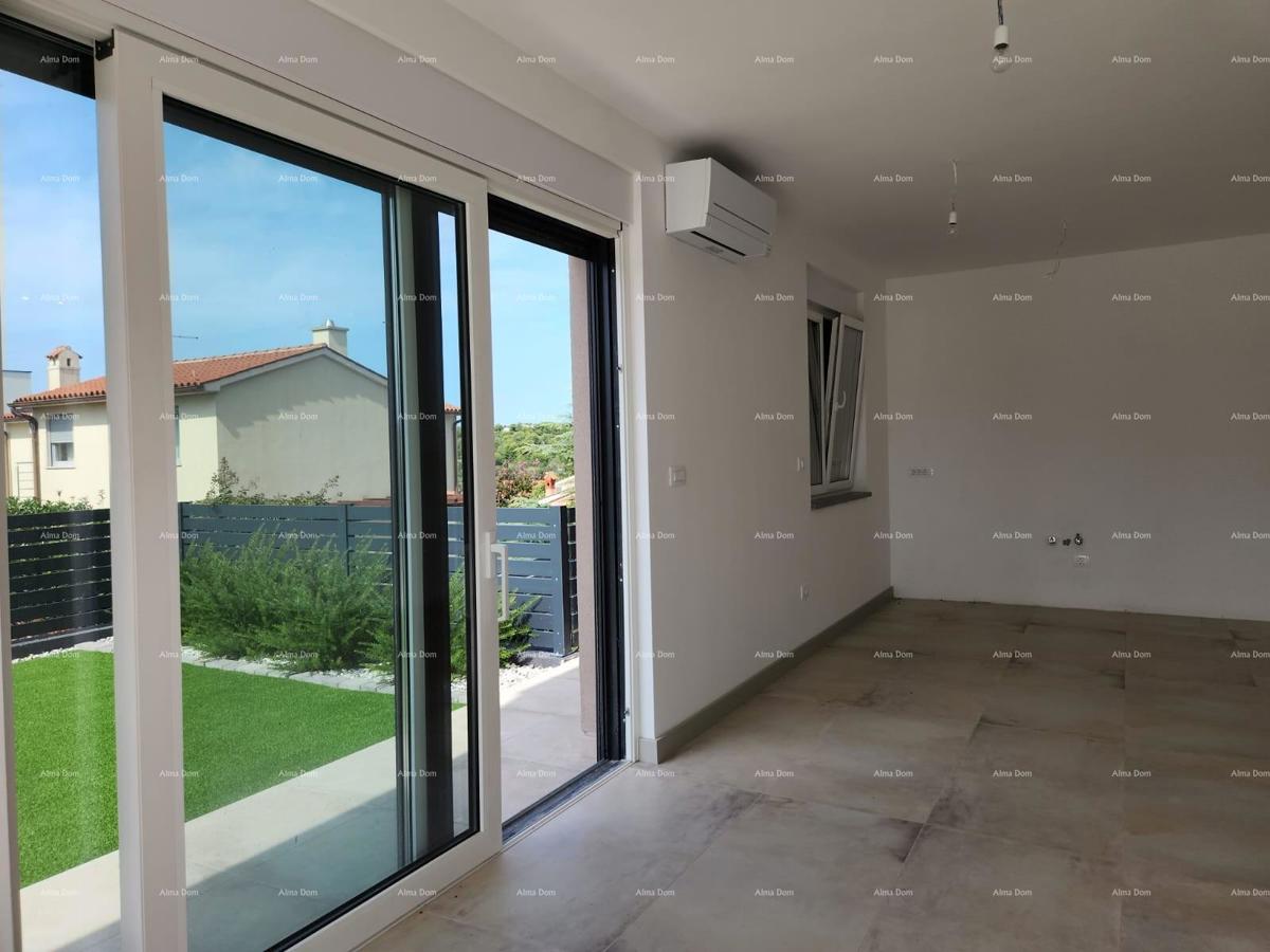 Moderna oasi con piscina e giardino privato a Banjole