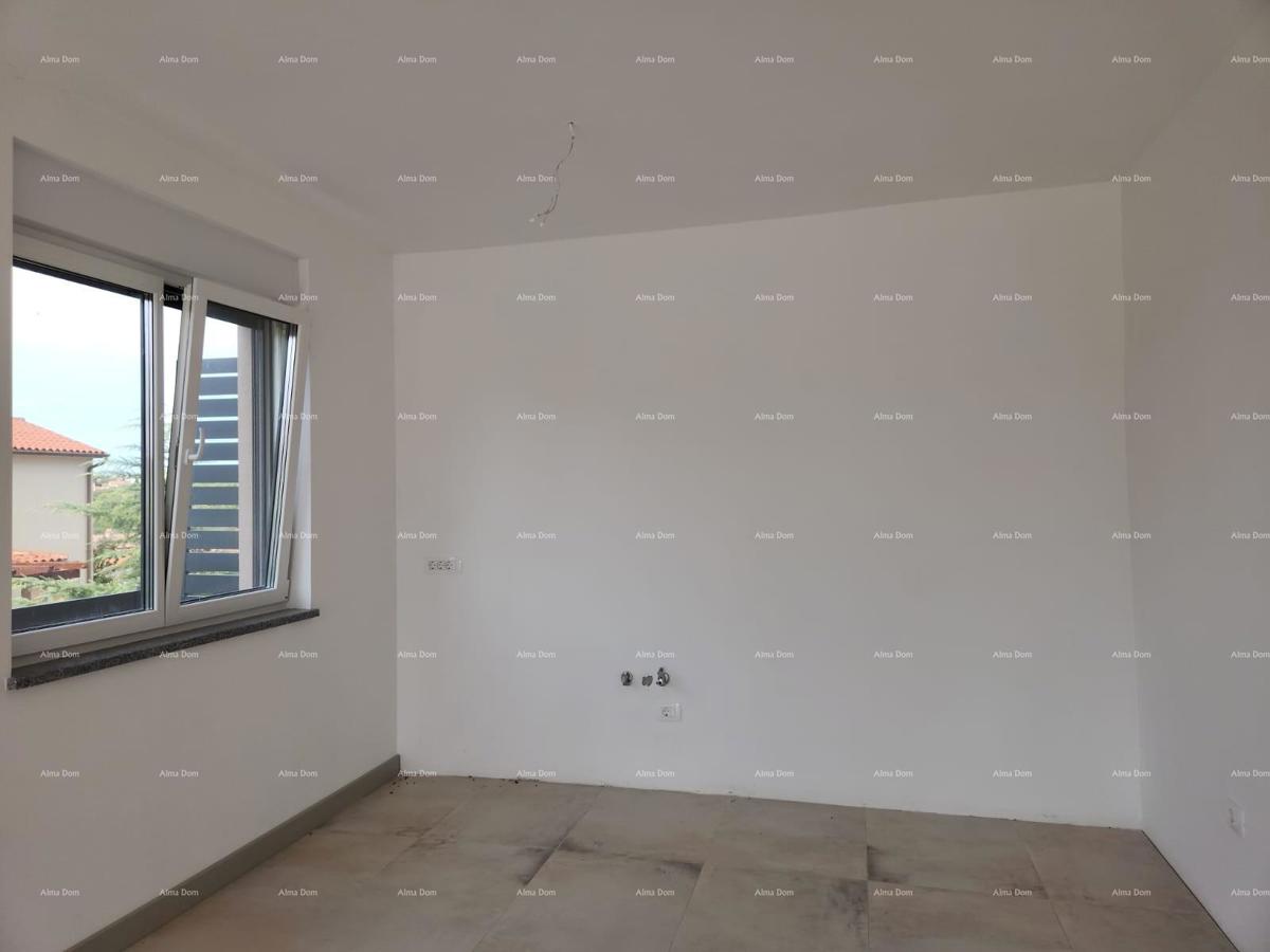 Moderna oasi con piscina e giardino privato a Banjole