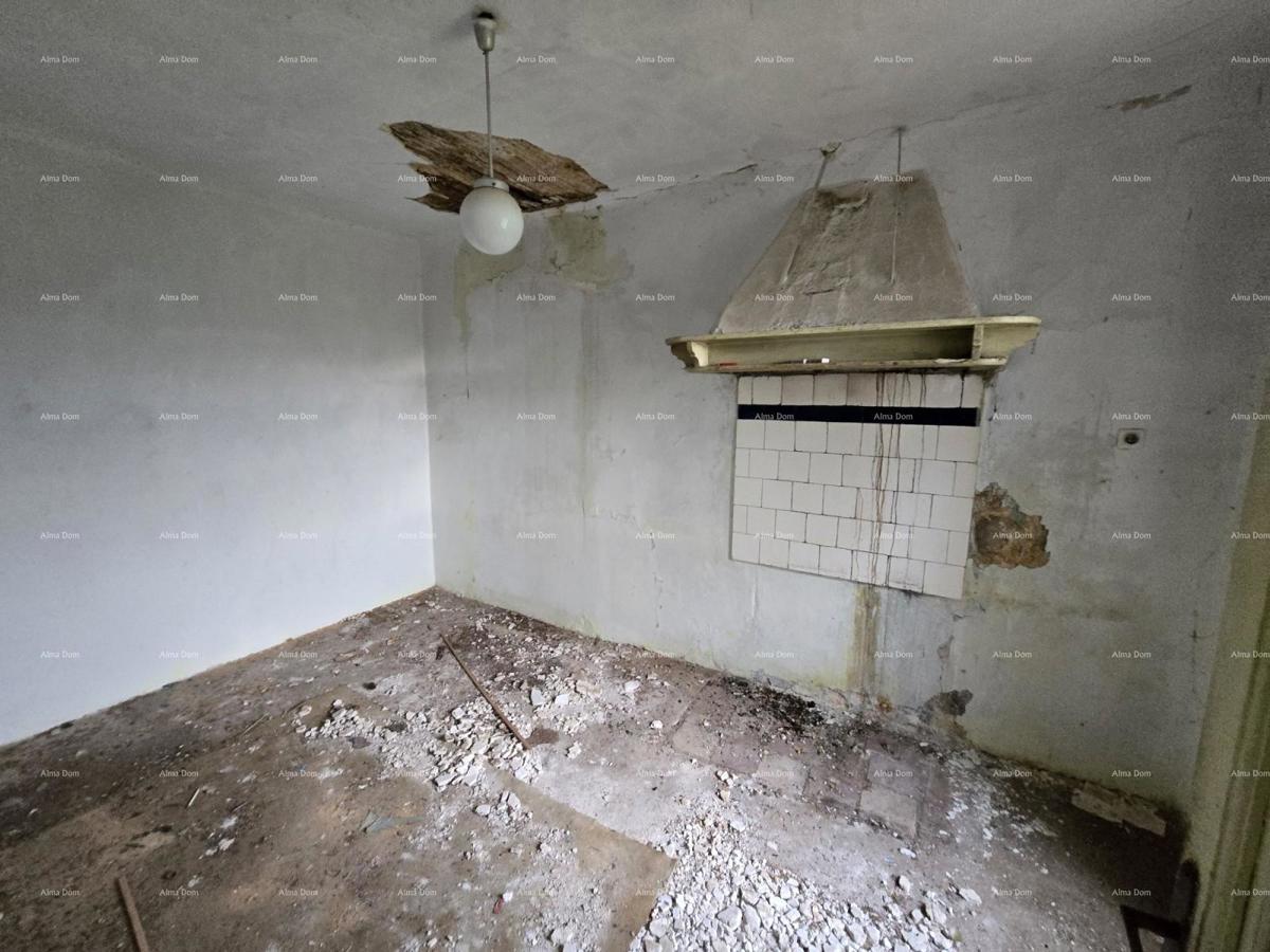 Galižana – casa in pietra con terreno edificabile e cisterna