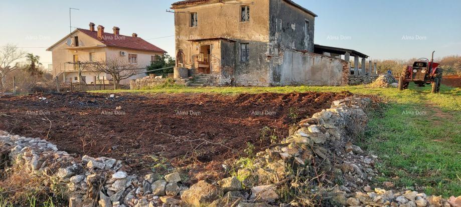 Galižana – casa in pietra con terreno edificabile e cisterna