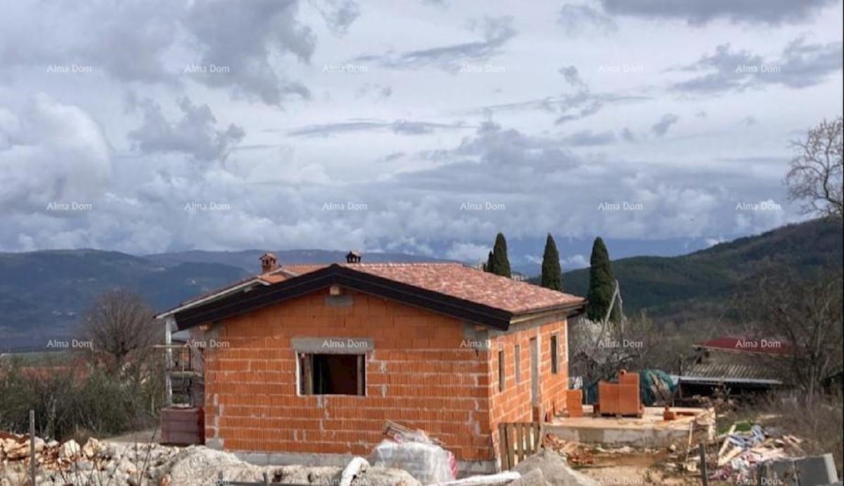 Casa in costruzione in vendita, nell'Istria centrale, vicino a Montona