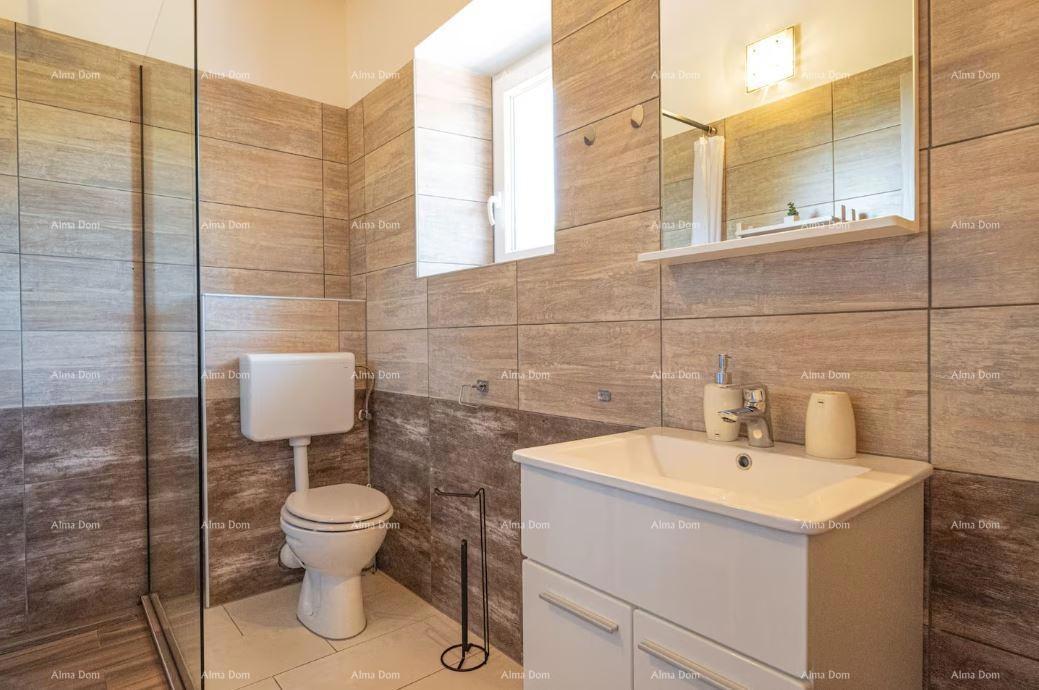 Casa in pietra d'Istria ristrutturata con piscina