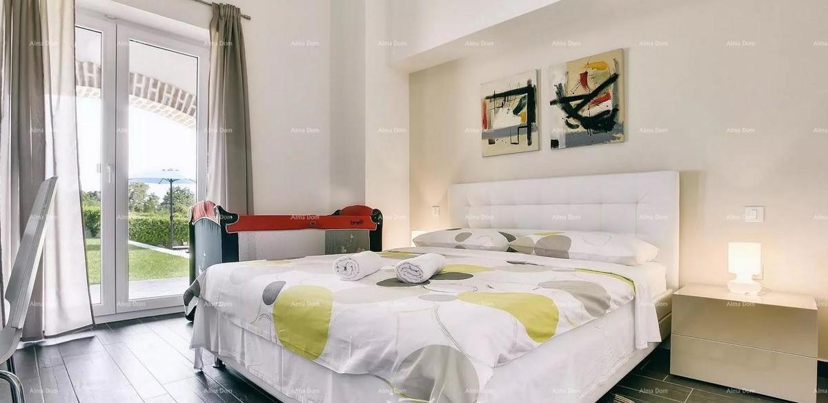 Vendita di bellissime ville con piscina in una posizione attraente, Pošesi, Medolino!  Community Verified icon