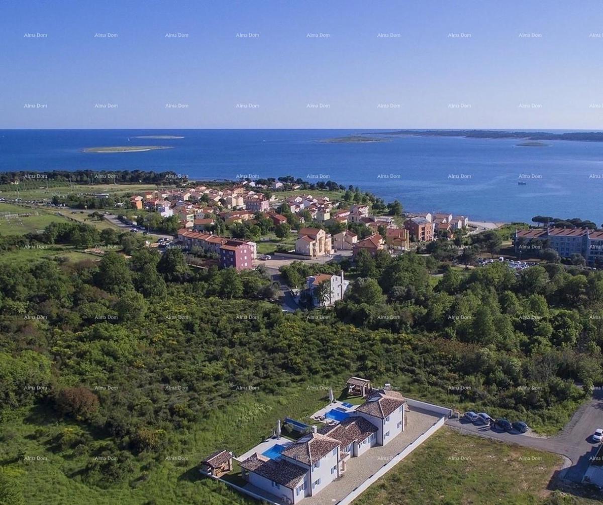 Vendita di bellissime ville con piscina in una posizione attraente, Pošesi, Medolino!  Community Verified icon