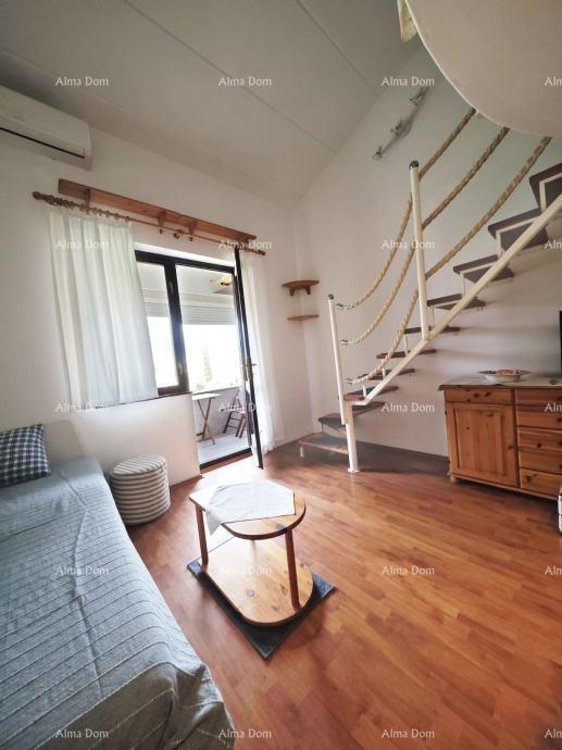 Červar Porat, Splendido appartamento su due piani, 39m2 – 400 m dal mare