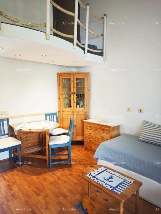 Červar Porat, Splendido appartamento su due piani, 39m2 – 400 m dal mare