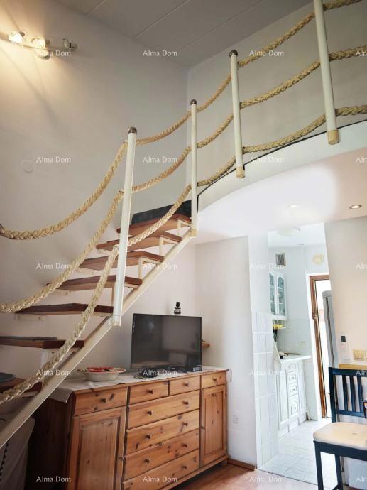 Červar Porat, Splendido appartamento su due piani, 39m2 – 400 m dal mare