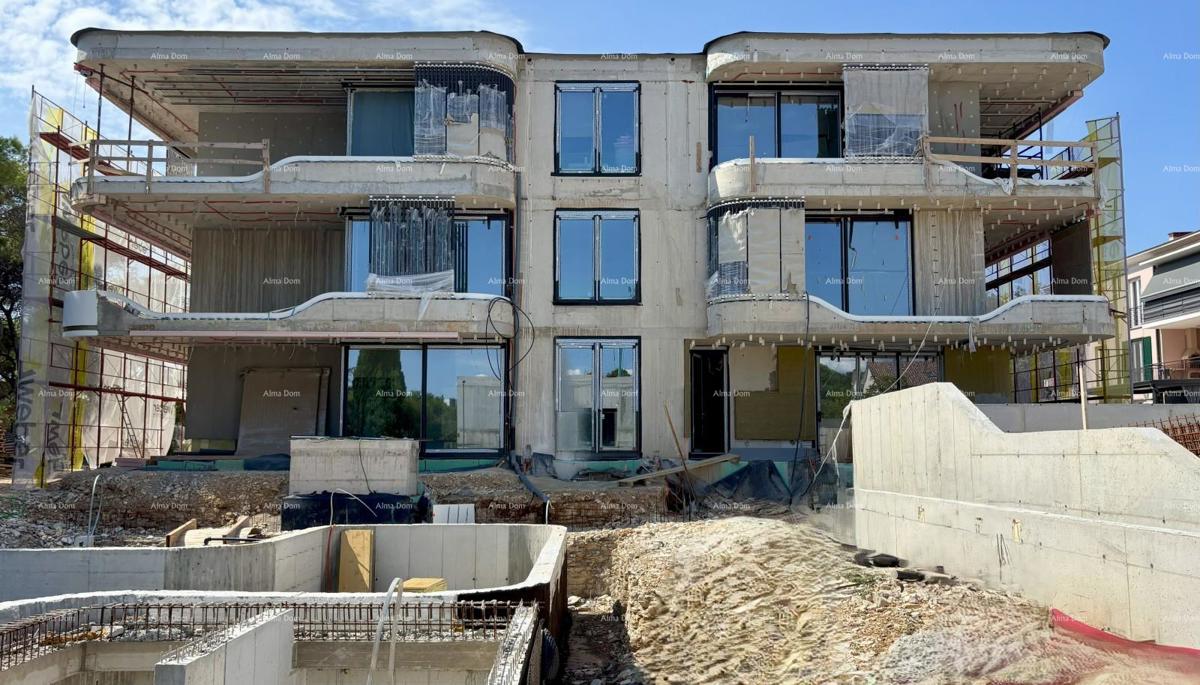 ROVIGNO - appartamento in vendita in un residence di lusso sul mare / S11