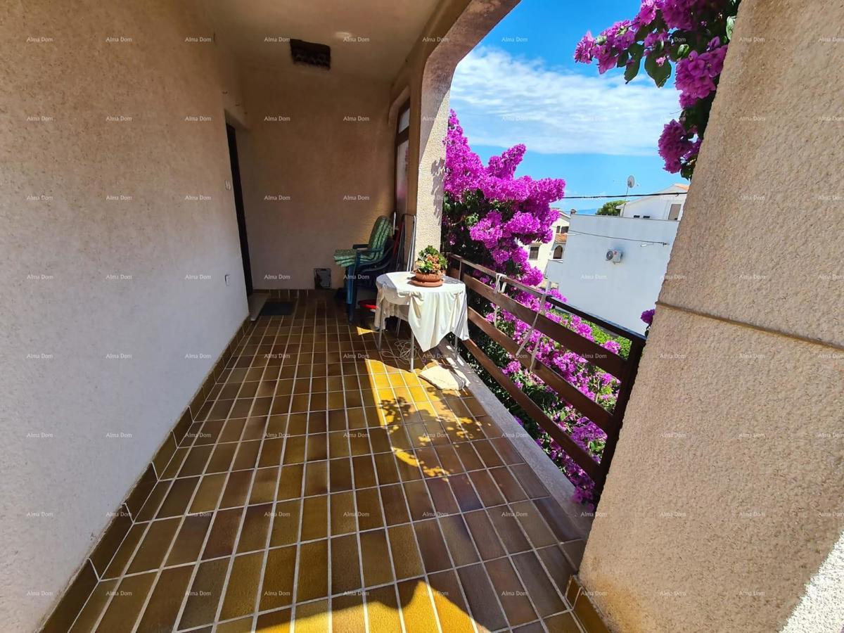 Vendita di una casa con due unità abitative, un fabbricato accessorio e un garage, Ližnjan!