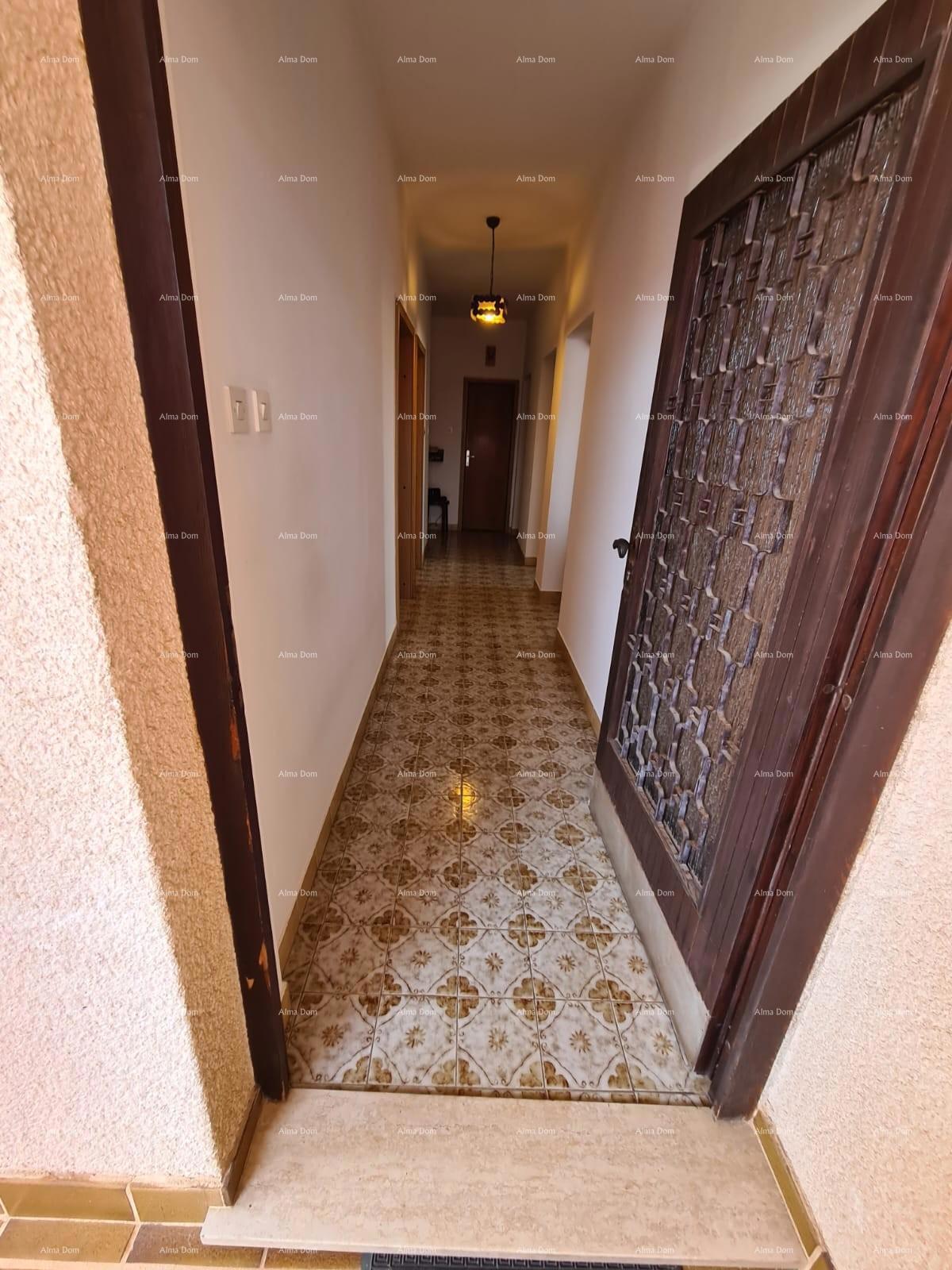 Vendita di una casa con due unità abitative, un fabbricato accessorio e un garage, Ližnjan!