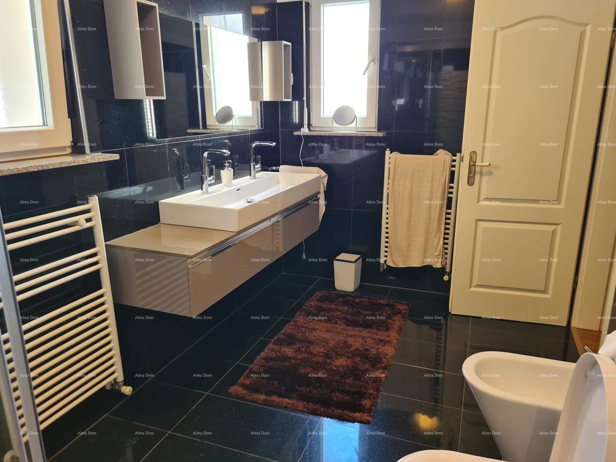 In vendita casa con piscina – Valtura