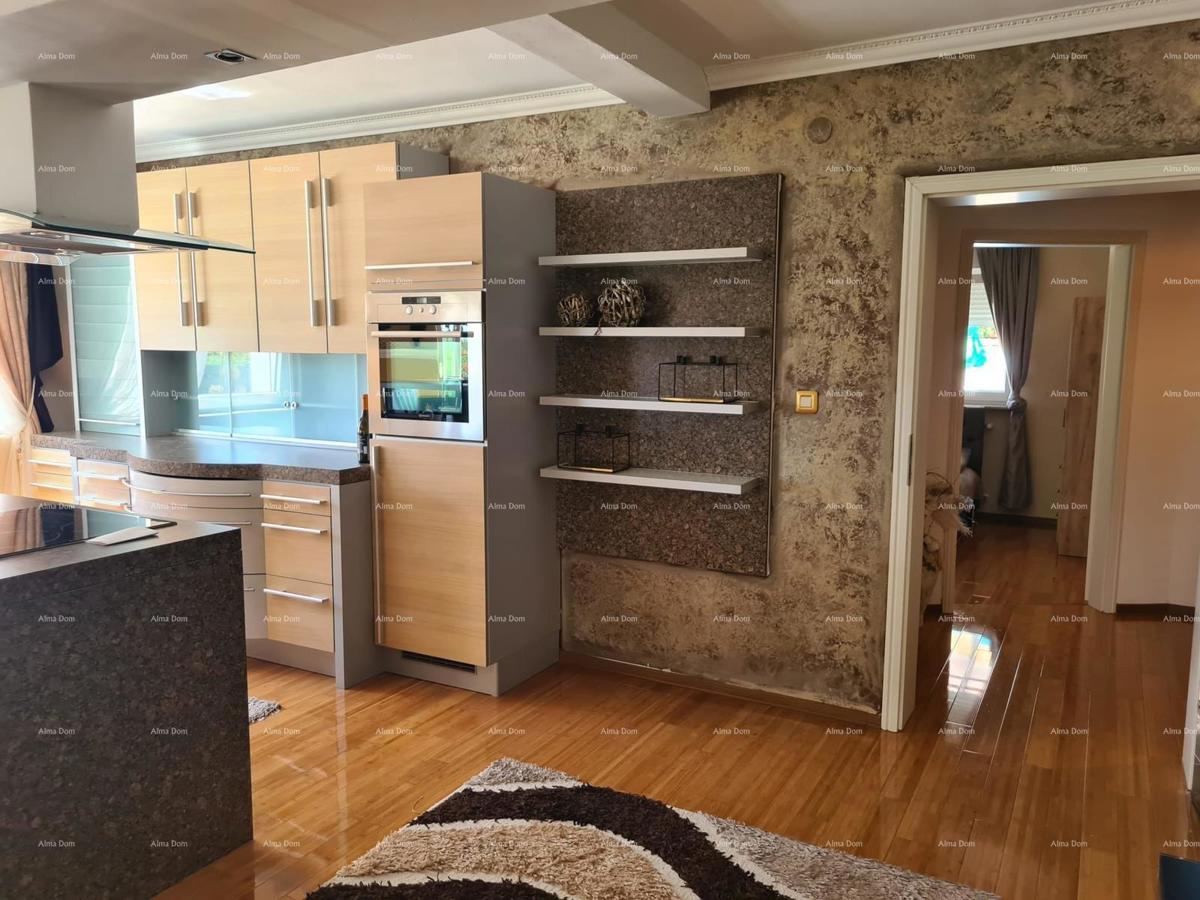 In vendita casa con piscina – Valtura