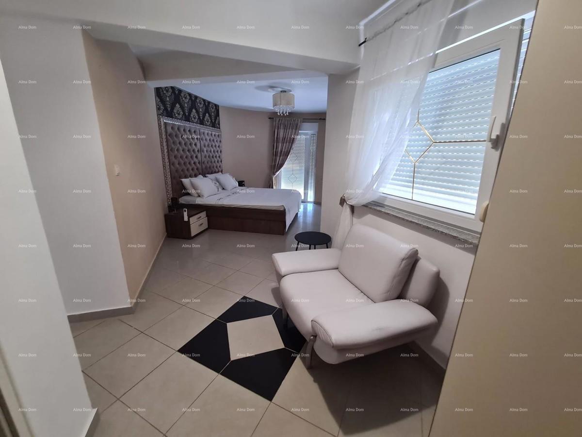 In vendita casa con piscina – Valtura