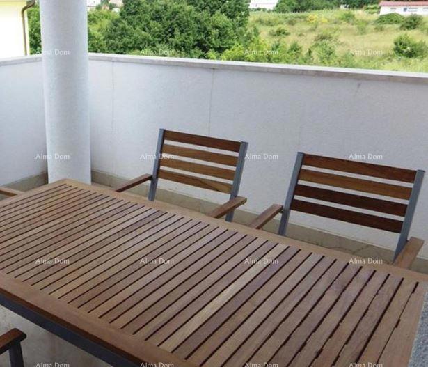 La casa con piscina, VALBANDON