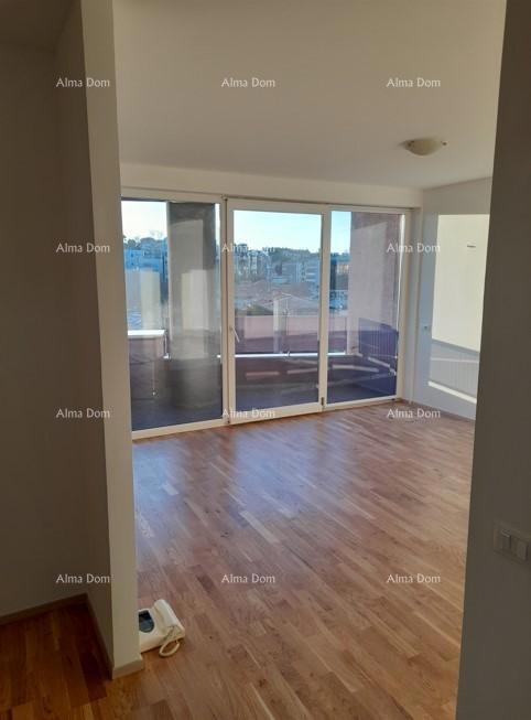 RISERVATO!!! Vendita - appartamento con posto auto in ottima posizione, Pola!