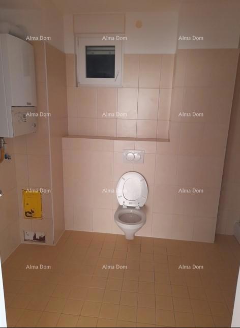 RISERVATO!!! Vendita - appartamento con posto auto in ottima posizione, Pola!