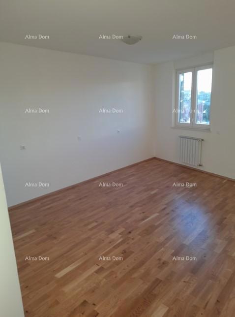 RISERVATO!!! Vendita - appartamento con posto auto in ottima posizione, Pola!