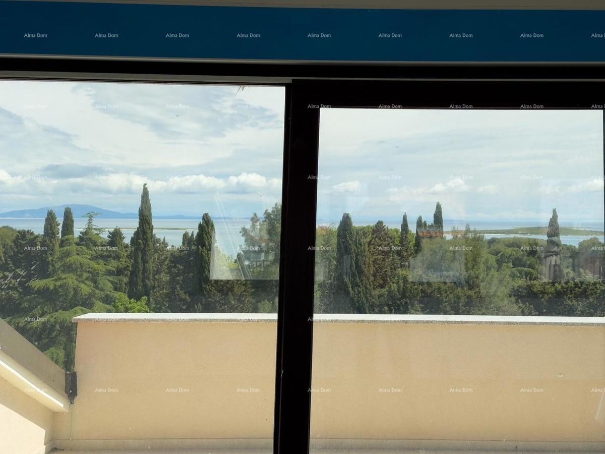 Vendiamo un appartamento con una bellissima vista sul mare! Premantura!