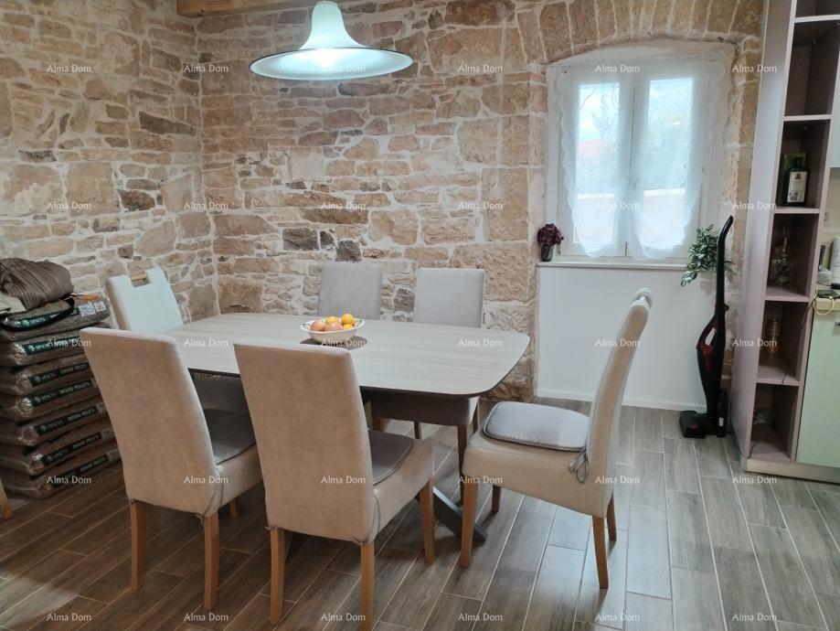 Barban– House with Pool and Sports Facilities