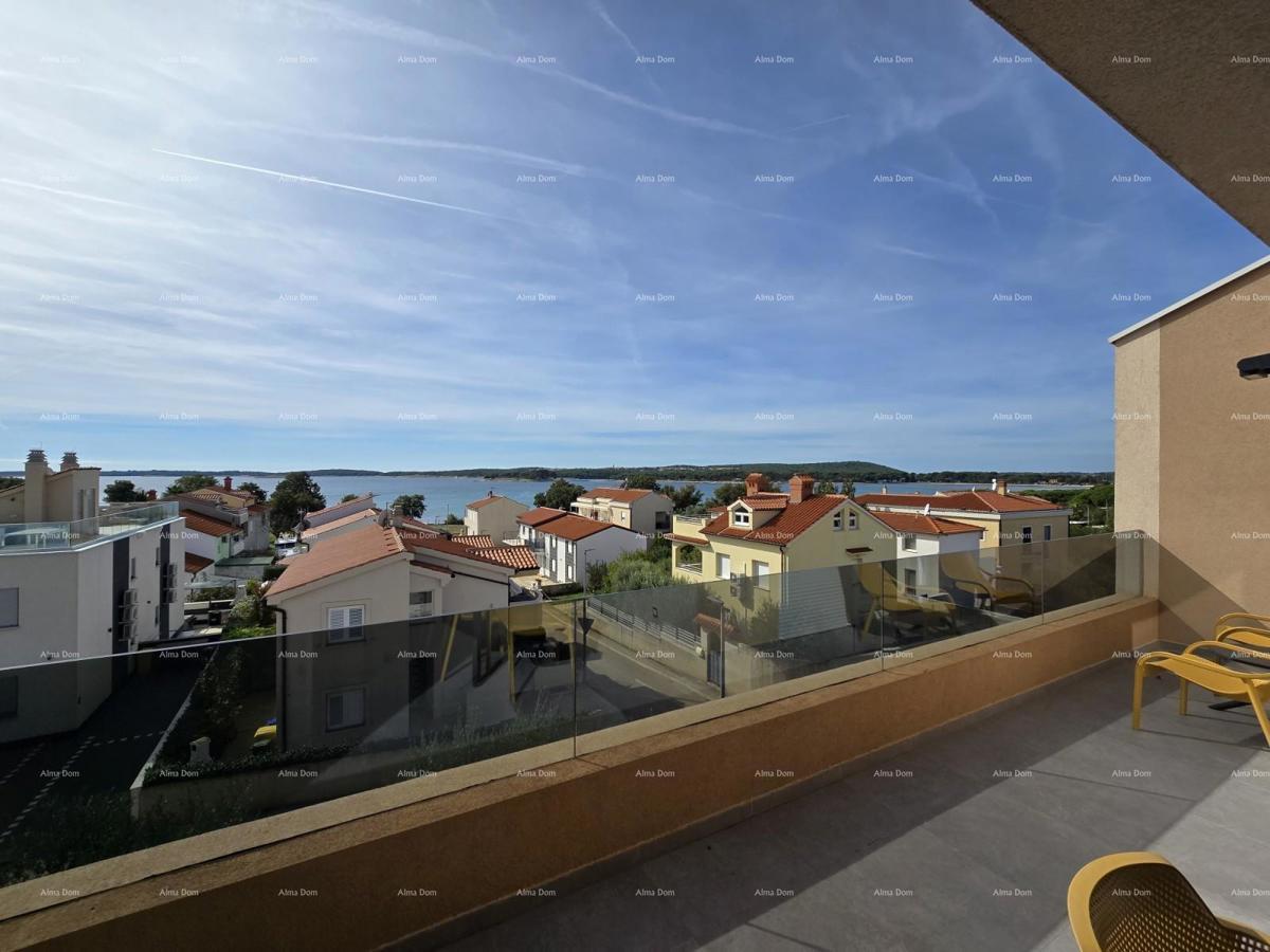 Casa moderna a Medulin, 800 m dal centro e 150 m dal mare – ideale per famiglie o come investimento!