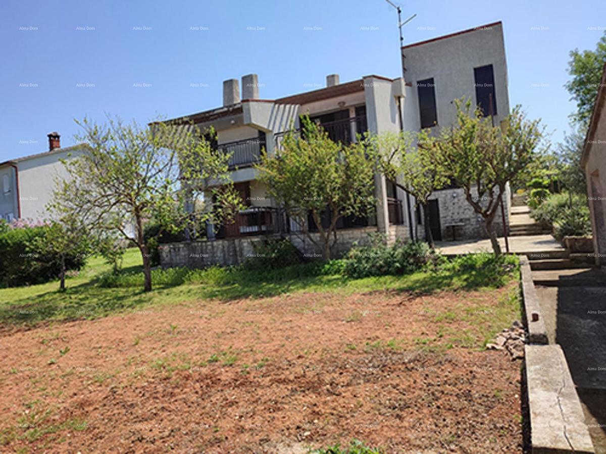 PULA – Škatari, casa unifamiliare con ampio giardino