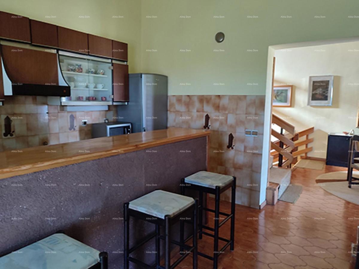 PULA – Škatari, casa unifamiliare con ampio giardino