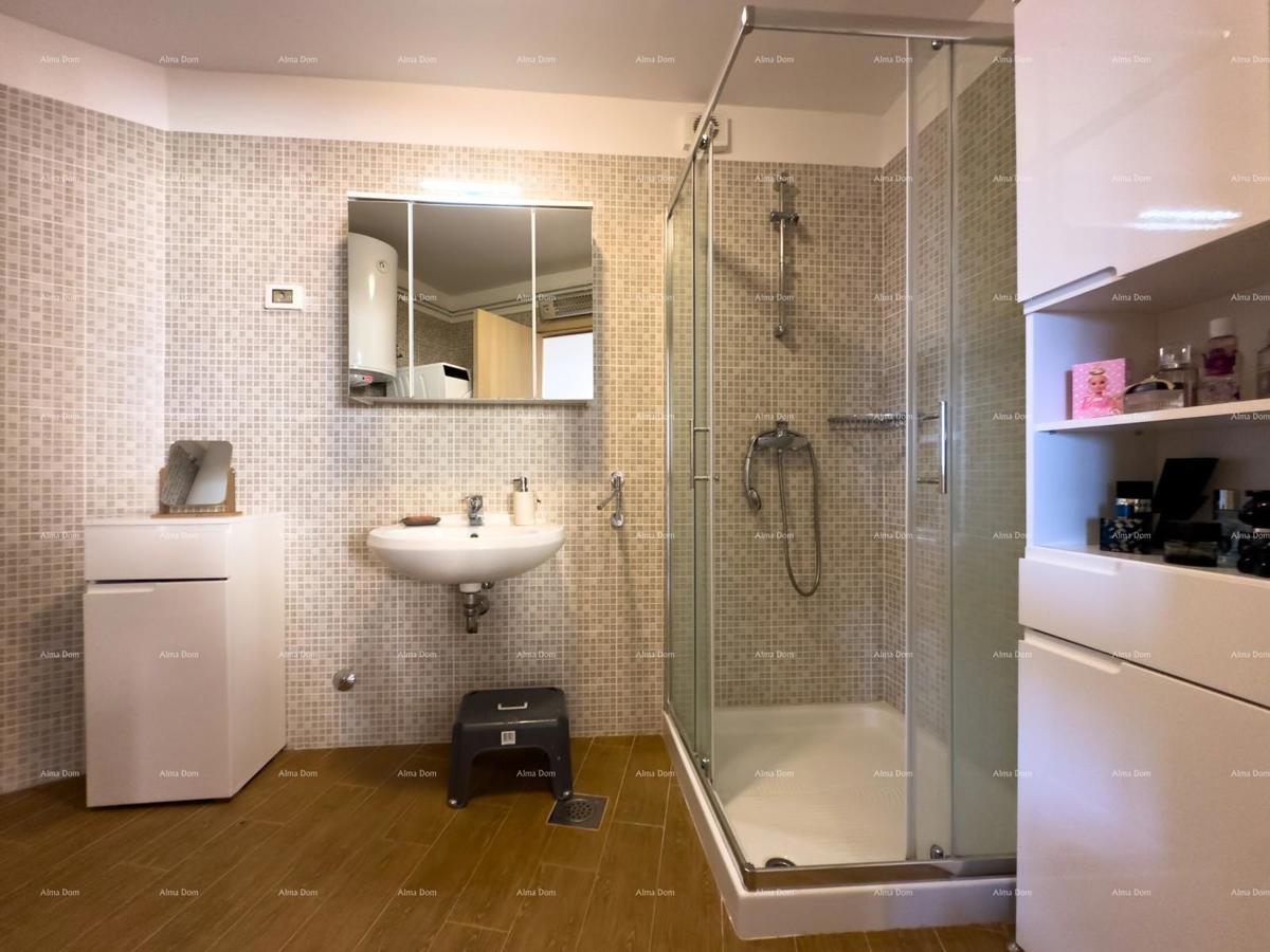 Vendiamo un appartamento con vista mare!