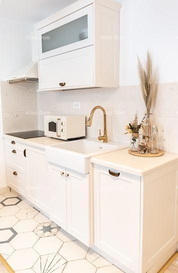 VRSAR – Due appartamenti in uno, a 5 minuti dal mare!