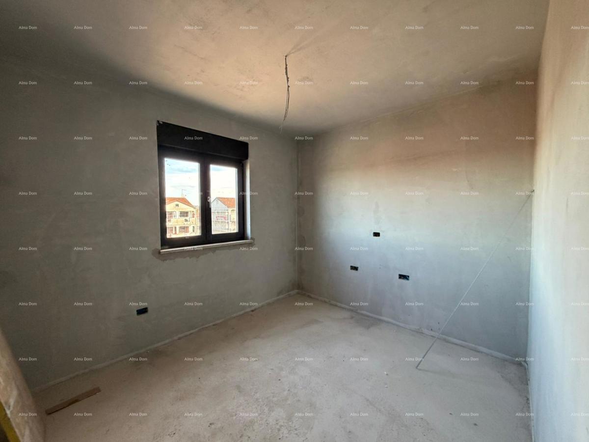 Vendita di un appartamento in nuova costruzione con vista mare, Umago,