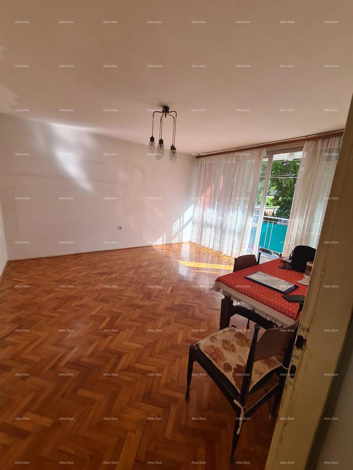 Vendita - appartamento con due camere da letto in ottima posizione, Pola!