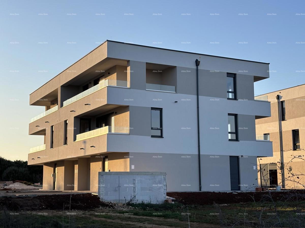 POLA, Valdebek - Appartamento al piano terra in vendita con giardino / D1