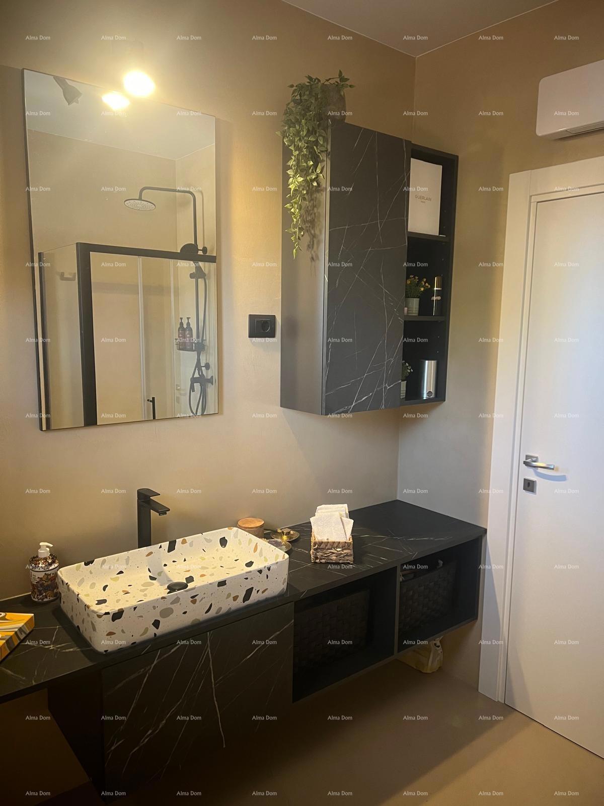 Appartamento di design con vista sul mare!