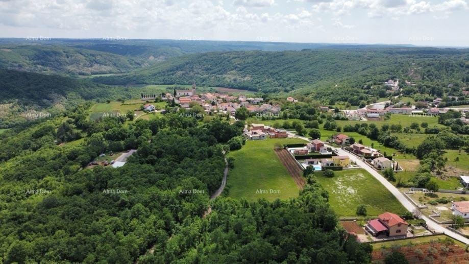 In vendita terreno edificabile di 1246 m2, Tinjan