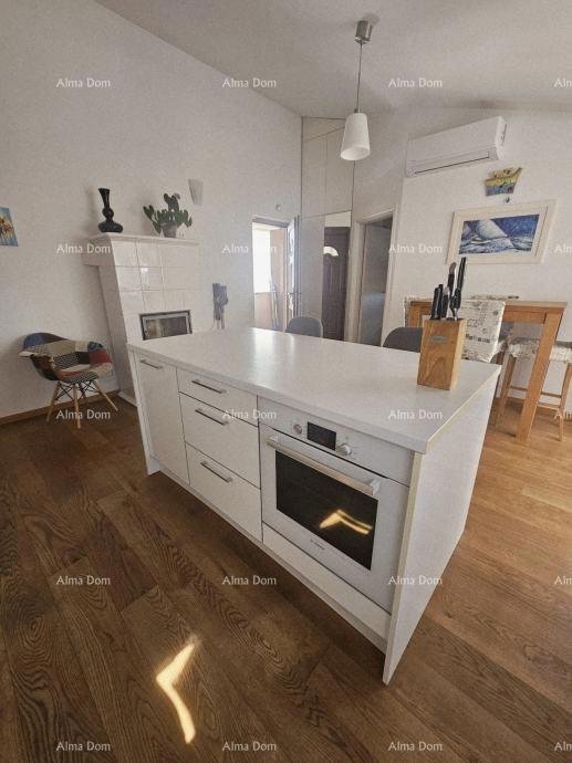 In vendita appartamento di 65 m² – Pula, Štinjan