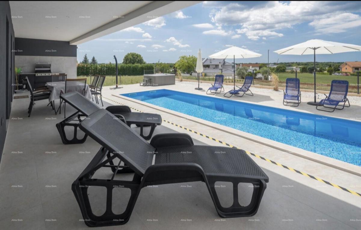 Nuova costruzione. Casa a Gimino.