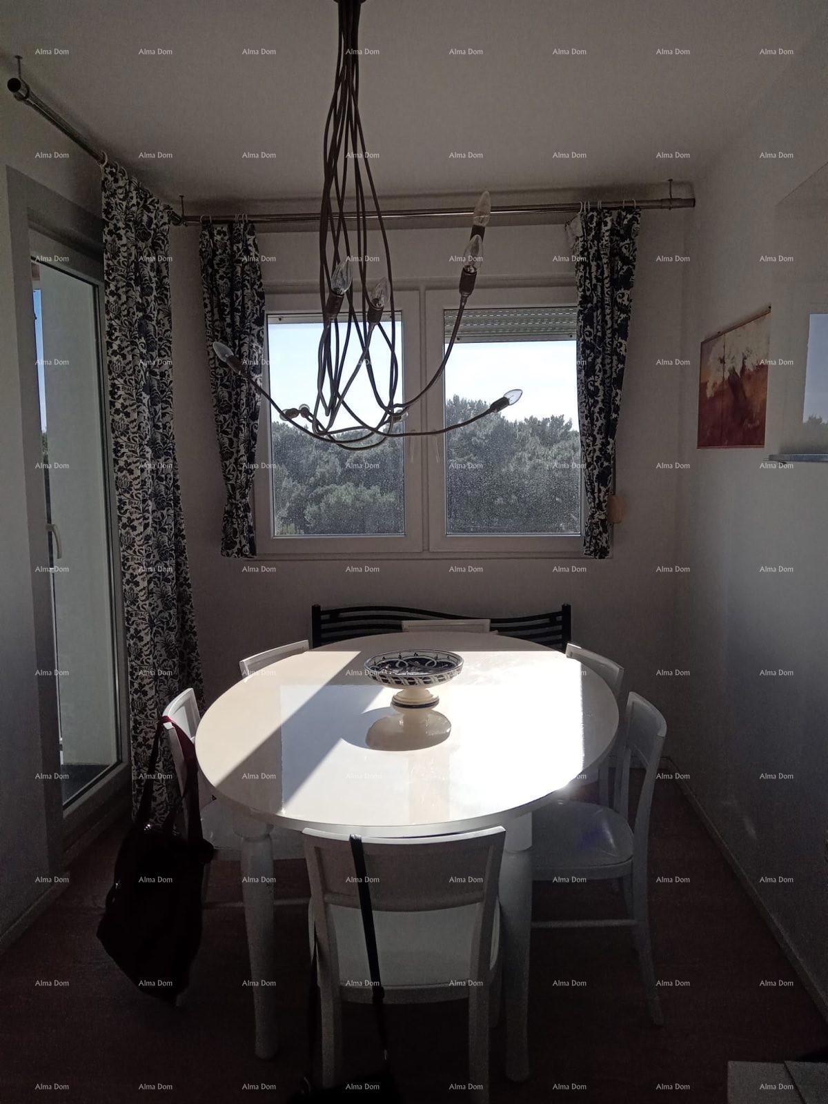 Vendita - appartamento con vista mare - a due minuti dalla passeggiata Lungomare, Pola!