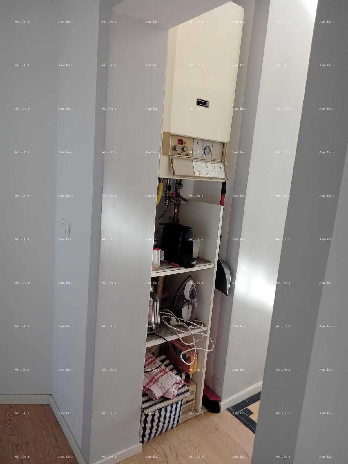 Vendita - appartamento con vista mare - a due minuti dalla passeggiata Lungomare, Pola!