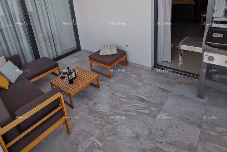 BANJOLE, STAN CON VISTA MARE IN COMPLESSO CHIUSO