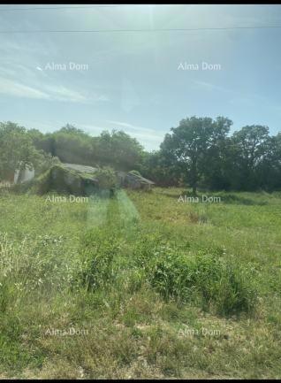 Poreč – terreno edificabile di 850 m²