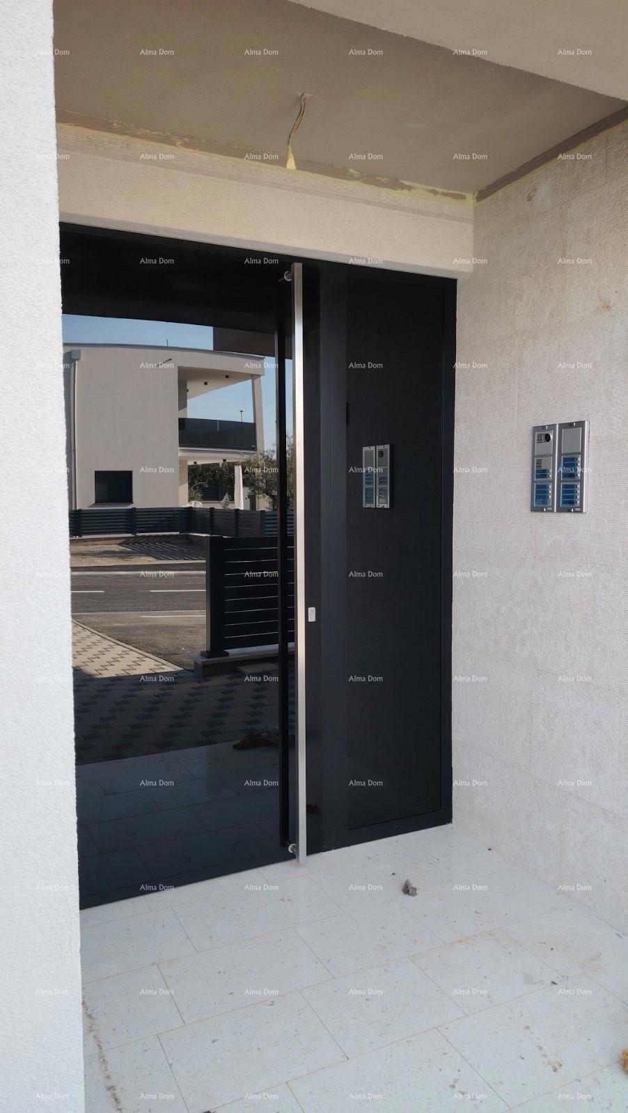 Appartamento con una camera B3 al 3° piano con TERRAZZA SUL TETTO, Vabriga!