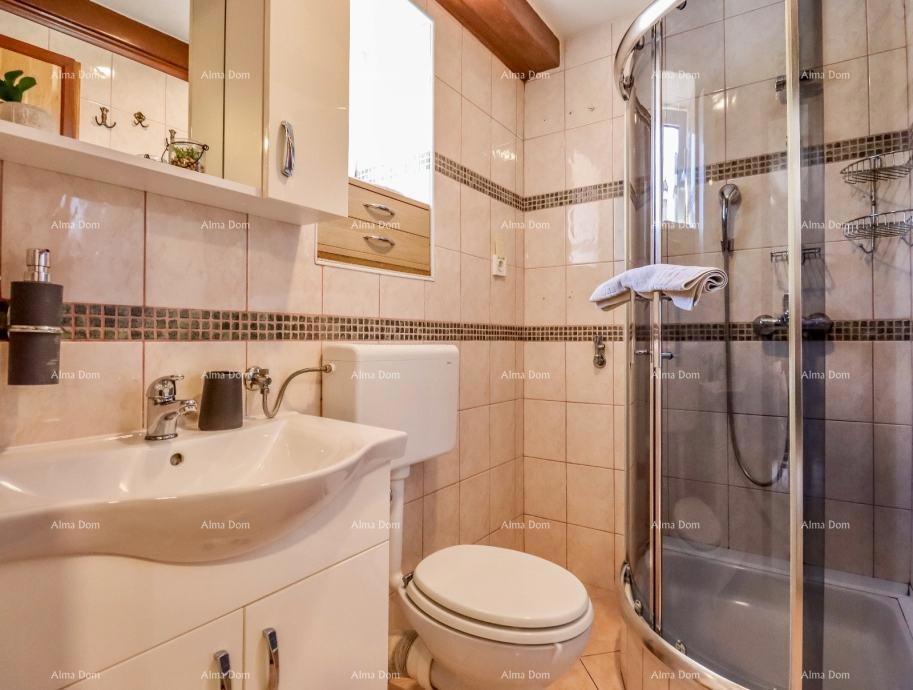 Bell'appartamento a Rovigno – 55 m², su due piani, con vista sulla città vecchia